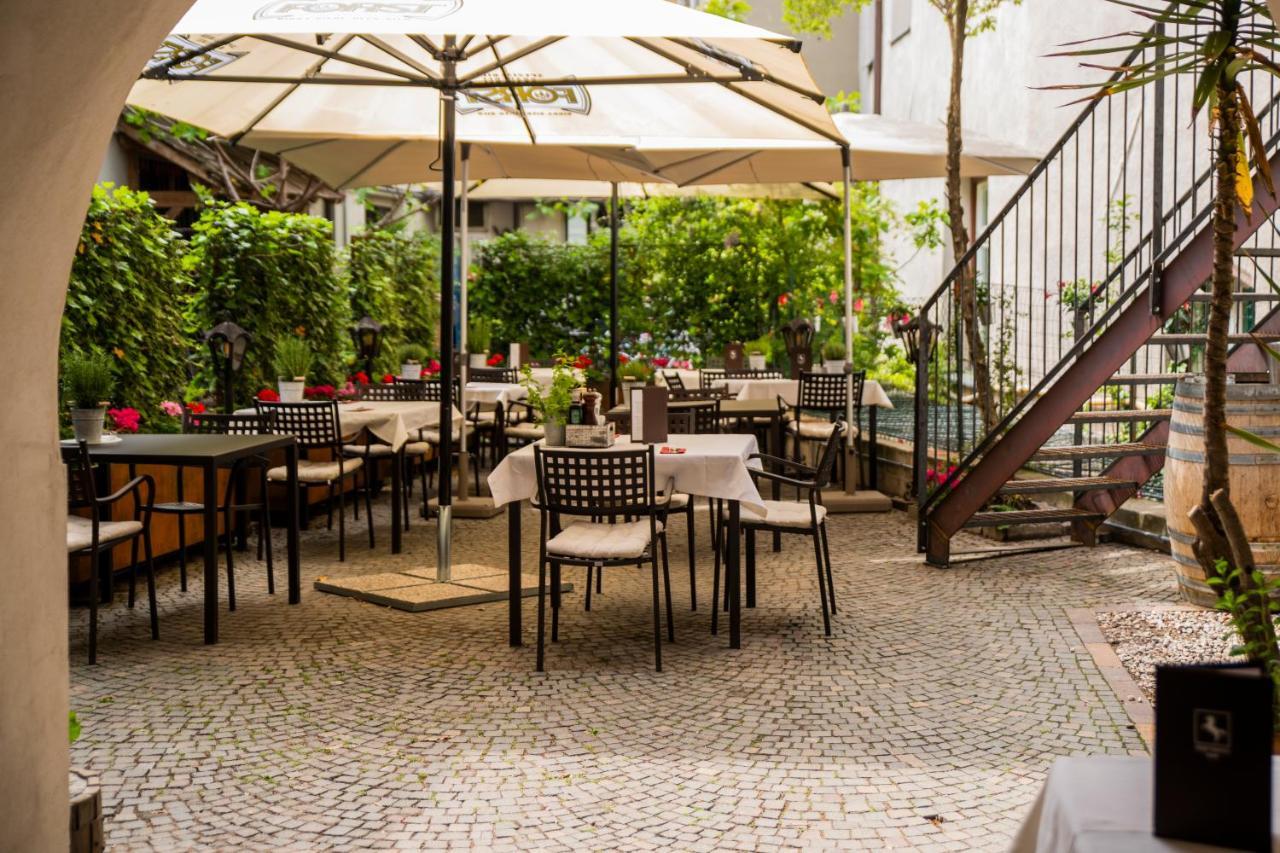 Roessl Bianco B&B&B Мерано Екстер'єр фото